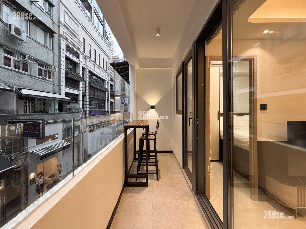 MIJ LIVING STAUNTON STREET : Three-bedroom unit